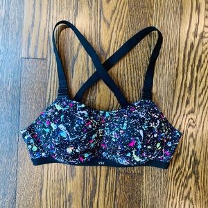 The Ultimate by Victoria Secret Sports Bra 34B